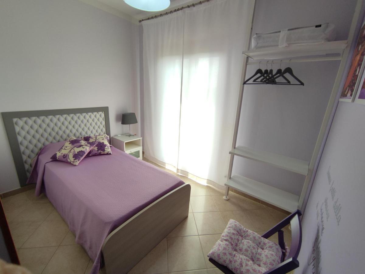 Il Giardino Delle Zagare Bed & Breakfast Fondi Exterior photo