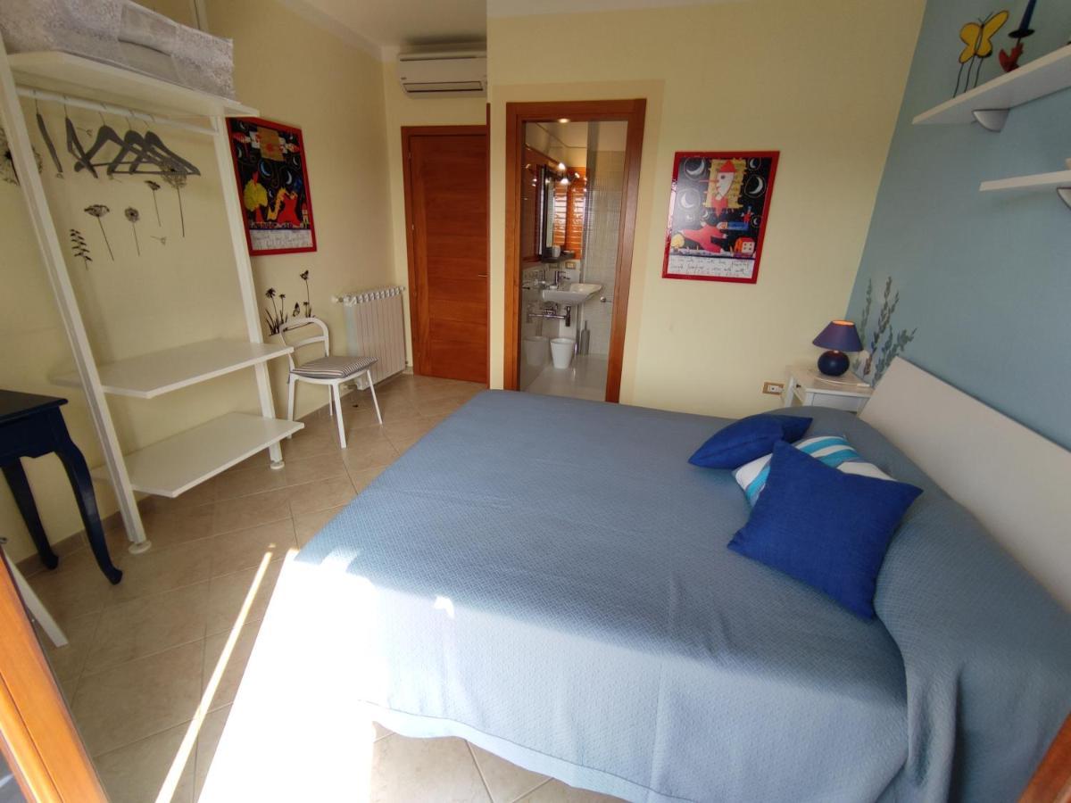 Il Giardino Delle Zagare Bed & Breakfast Fondi Exterior photo
